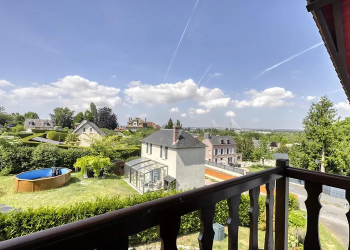 L'asylum - 1000 M2 De Jardin *